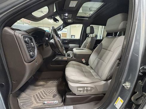 Used 2020 Chevrolet Silverado 1500 LTZ w/ LTZ Premium Package AWD/4WD image 19
