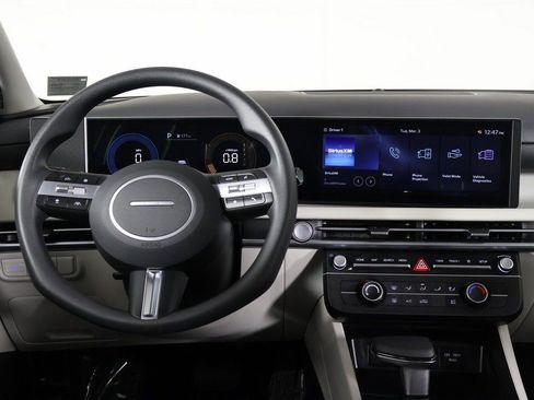 Certified 2025 Hyundai Tucson SE AWD/4WD image 29