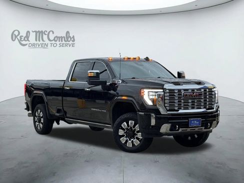 Used 2025 GMC Sierra 3500 Denali w/ Denali Reserve Package AWD/4WD image 1