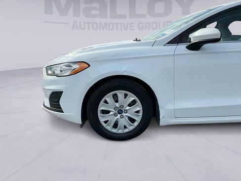 Certified 2019 Ford Fusion S image 9