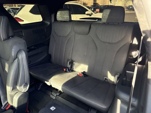 Used 2024 Hyundai Palisade Calligraphy image 13