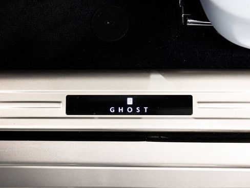 Used 2022 Rolls-Royce Ghost w/ Ghost Package image 24