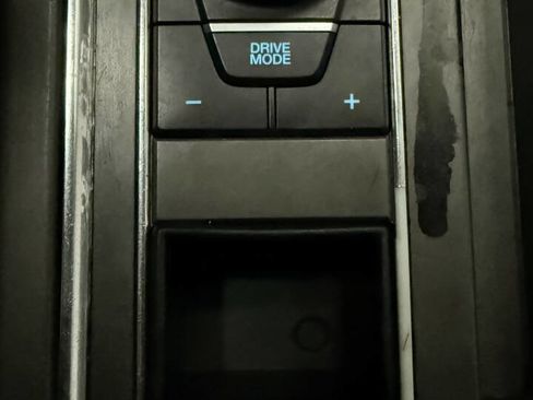 Used 2020 Ford Expedition XLT w/ Equipment Group 201A image 19