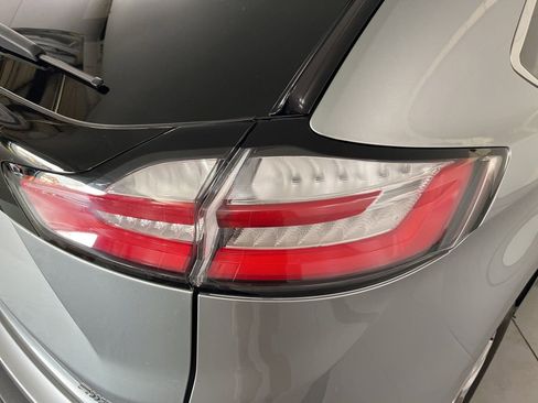 Used 2024 Ford Edge SEL image 47