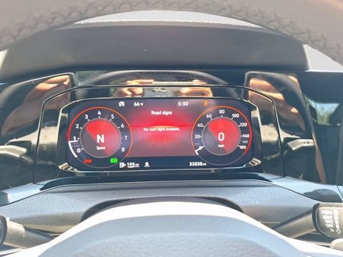 Certified 2022 Volkswagen GTI Autobahn FWD image 14