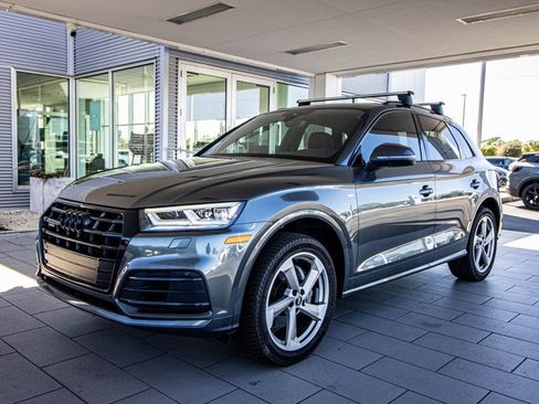 Used 2020 Audi Q5 2.0T Titanium Premium Plus w/ Premium Plus Package image 11