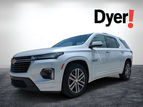 Used 2023 Chevrolet Traverse High Country FWD image 8