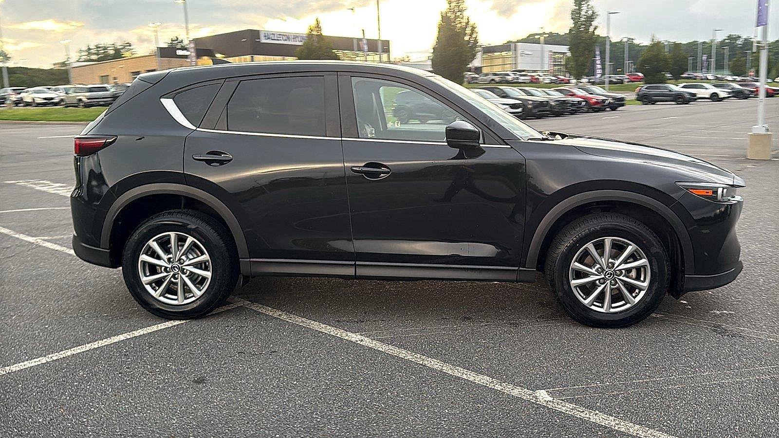 Used 2023 MAZDA CX-5 AWD 2.5 S image 3