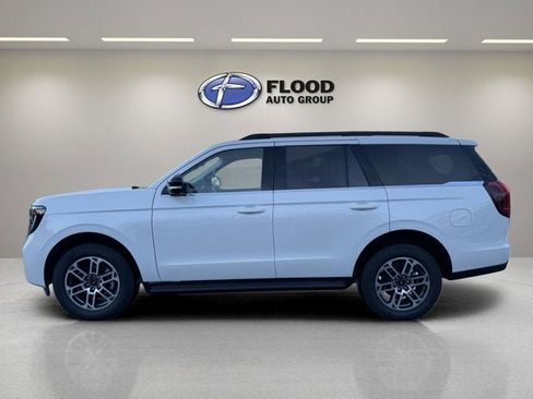 New 2026 Ford Expedition Active image 5