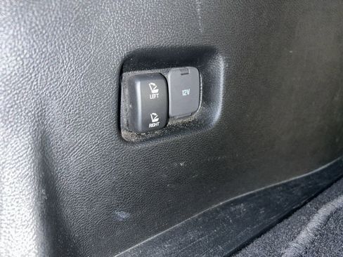 Used 2022 Ford Edge Titanium image 44