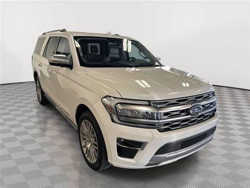 Certified 2024 Ford Expedition Max Platinum AWD/4WD image 4