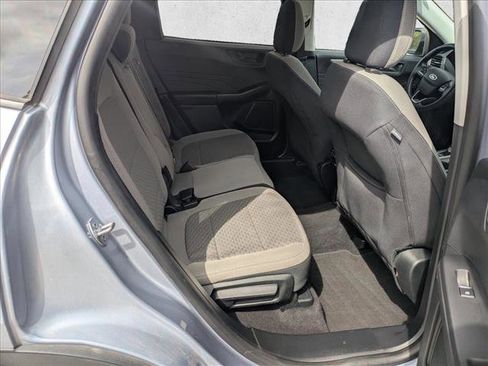 Used 2022 Ford Escape SE w/ Convenience Package FWD image 17