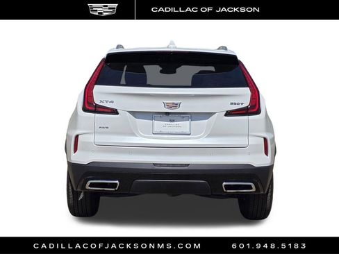 Certified 2024 Cadillac XT4 Premium Luxury image 6