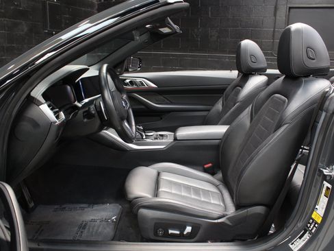 Used 2022 BMW 440i xDrive Convertible AWD/4WD image 38