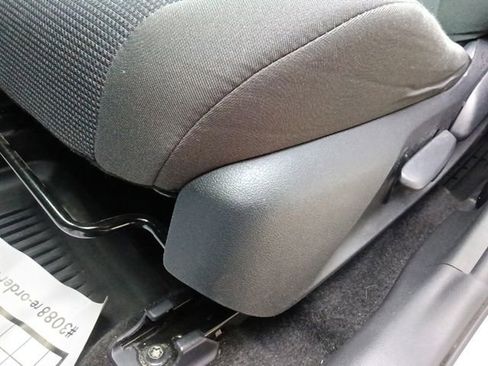Used 2024 Toyota RAV4 LE FWD image 16