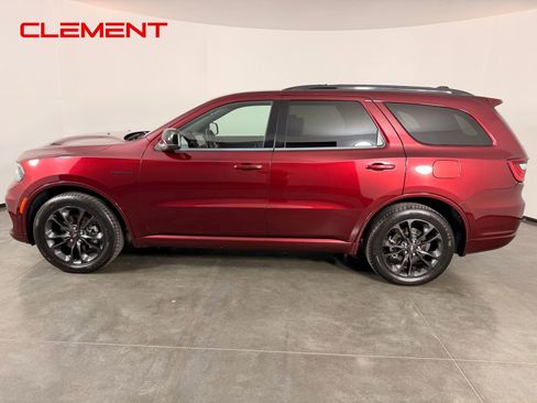 Used 2023 Dodge Durango R/T w/ Blacktop Package AWD/4WD image 9