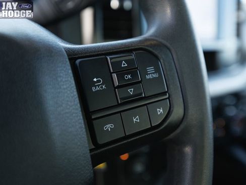 Certified 2025 Ford F450 XLT w/ 360-Degree Camera Package image 30