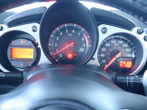 Used 2014 Nissan 370Z Touring RWD image 20