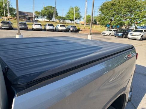 Used 2023 Chevrolet Silverado 1500 RST w/ Max Trailering Package AWD/4WD image 13