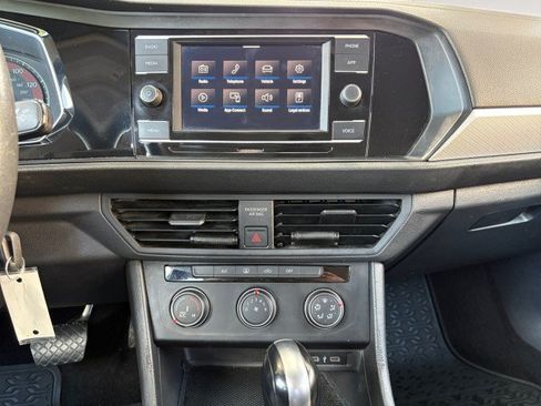 Used 2021 Volkswagen Jetta S w/ Driver Assistance Package FWD image 11