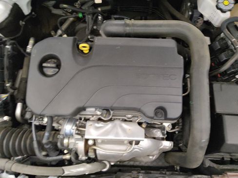 Used 2023 Chevrolet Malibu LT FWD image 30