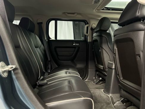 Used 2006 HUMMER H3 Luxury image 23