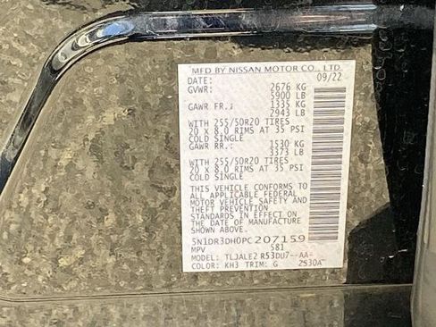 Used 2023 Nissan Pathfinder Platinum image 31