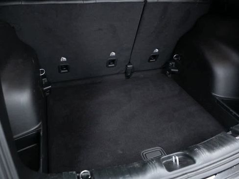 Used 2023 Jeep Compass Latitude image 27