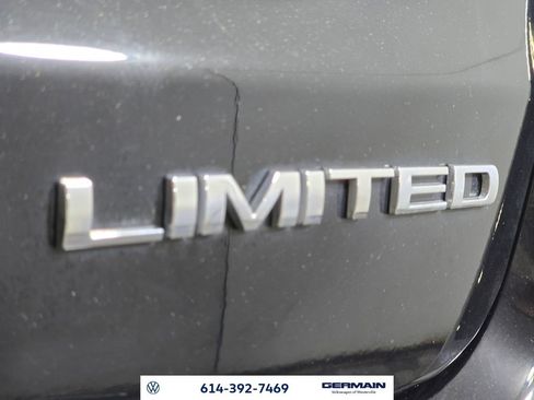 Used 2018 Jeep Compass Limited w/ Navigation Group AWD/4WD image 15