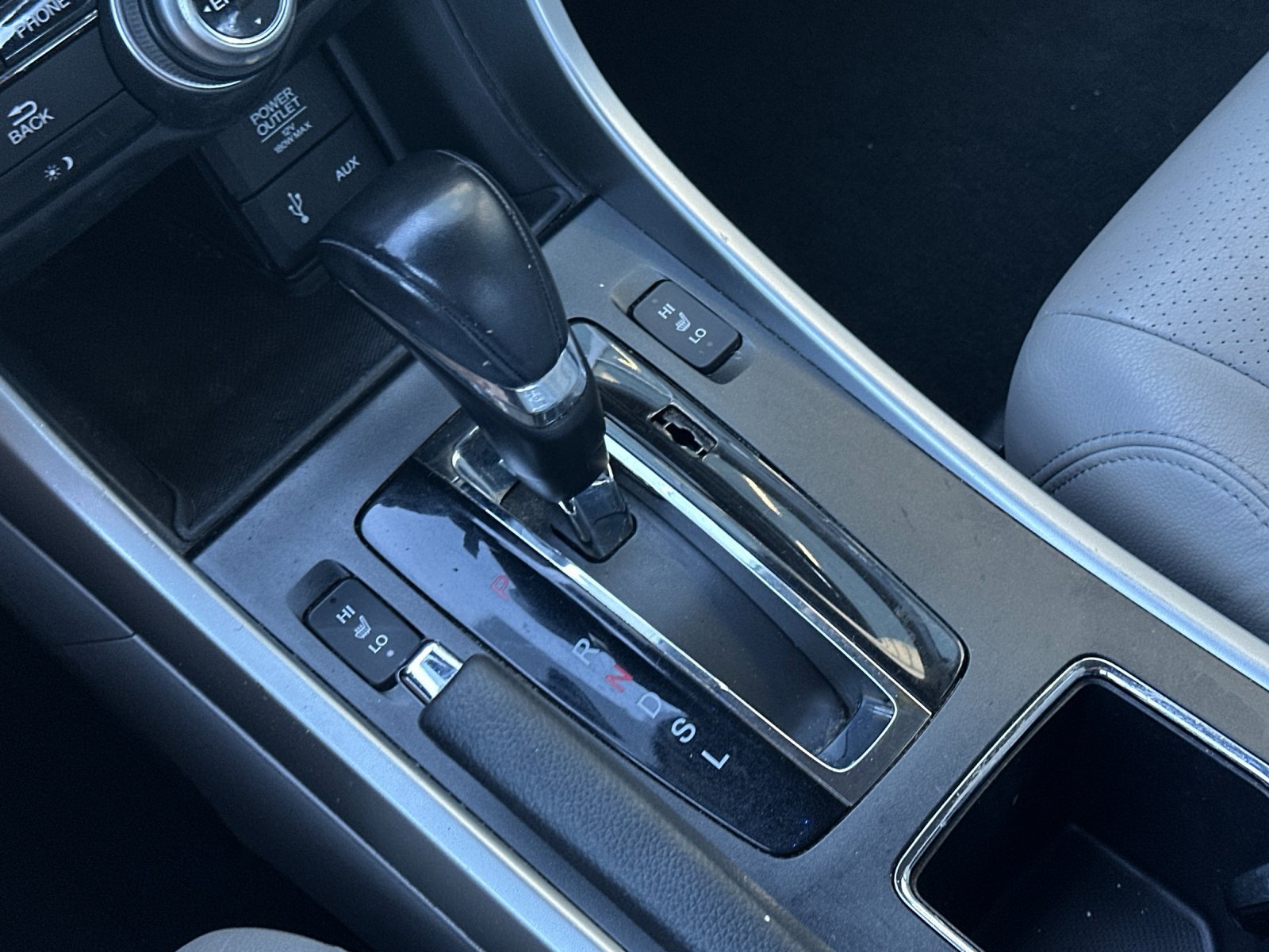 Used 2014 Honda Accord EX-L image 19