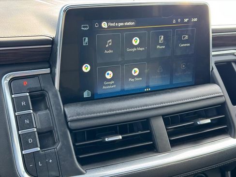 Used 2022 Chevrolet Suburban Z71 w/ Z71 Off-Road Package image 24