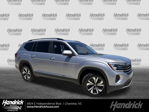 Used 2024 Volkswagen Atlas SE AWD/4WD image 1