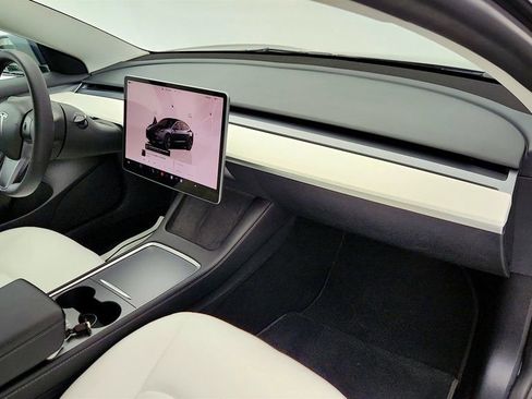 Used 2022 Tesla Model 3 Long Range image 34