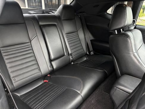 Used 2016 Dodge Challenger R/T Scat Pack RWD image 16