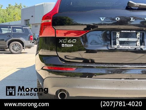 Used 2021 Volvo XC60 T6 Momentum w/ Premium Package AWD/4WD image 15