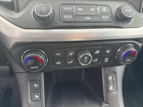 Used 2019 GMC Acadia SLT AWD/4WD image 11