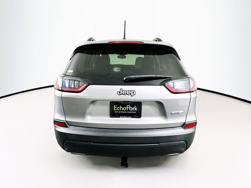 Used 2022 Jeep Cherokee Latitude Lux image 7