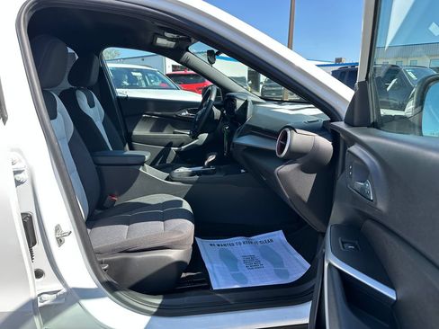 Certified 2024 Chevrolet Trax RS w/ Driver Confidence Package FWD image 18