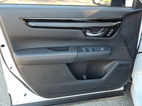 Certified 2023 Honda CR-V Sport Touring image 12