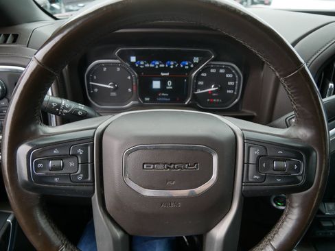 Used 2022 GMC Sierra 3500 Denali w/ Denali Ultimate Package image 26