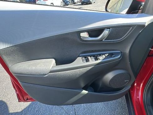 Used 2021 Hyundai Kona Ultimate AWD/4WD image 28