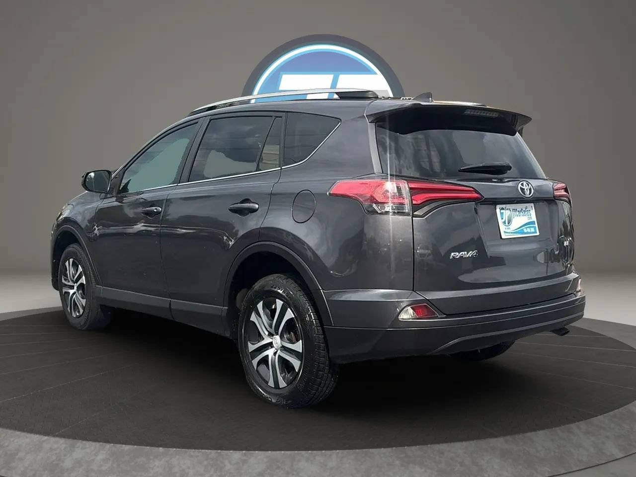 Used 2016 Toyota RAV4 LE FWD image 19
