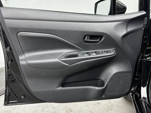 Used 2024 Nissan Versa S w/ Trunk Package image 10