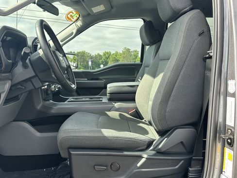 Used 2025 Ford F150 XLT w/ Equipment Group 301A Standard AWD/4WD image 9