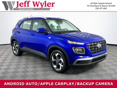 Used 2025 Hyundai Venue SEL