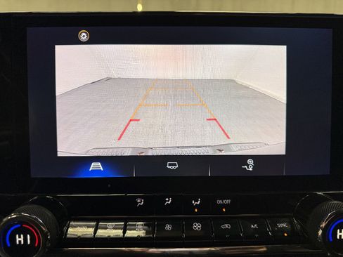 Used 2023 Chevrolet Colorado LT w/ LT Convenience Package image 28