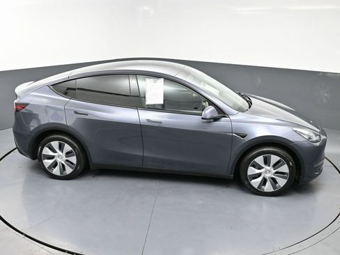 Used 2023 Tesla Model Y Long Range image 53