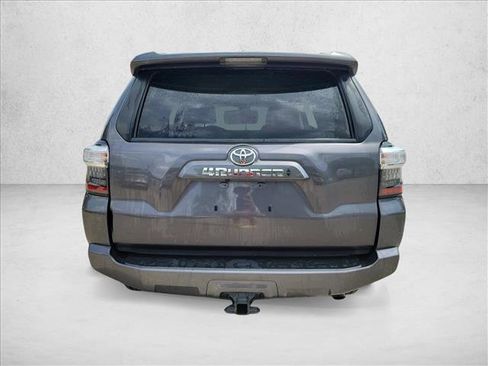 Used 2021 Toyota 4Runner SR5 Premium image 6