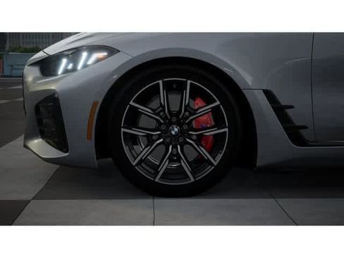 New 2026 BMW i4 eDrive40 w/ M Sport Package RWD image 7