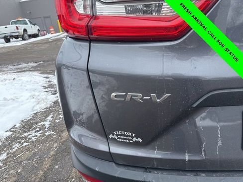 Used 2018 Honda CR-V LX image 9